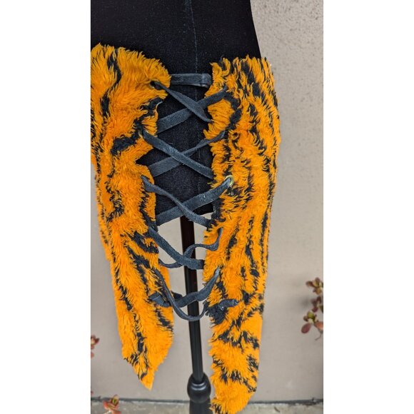 💜One-of-a-Kind Cave Girl / Tiger Girl Costume - Picture 3 of 6